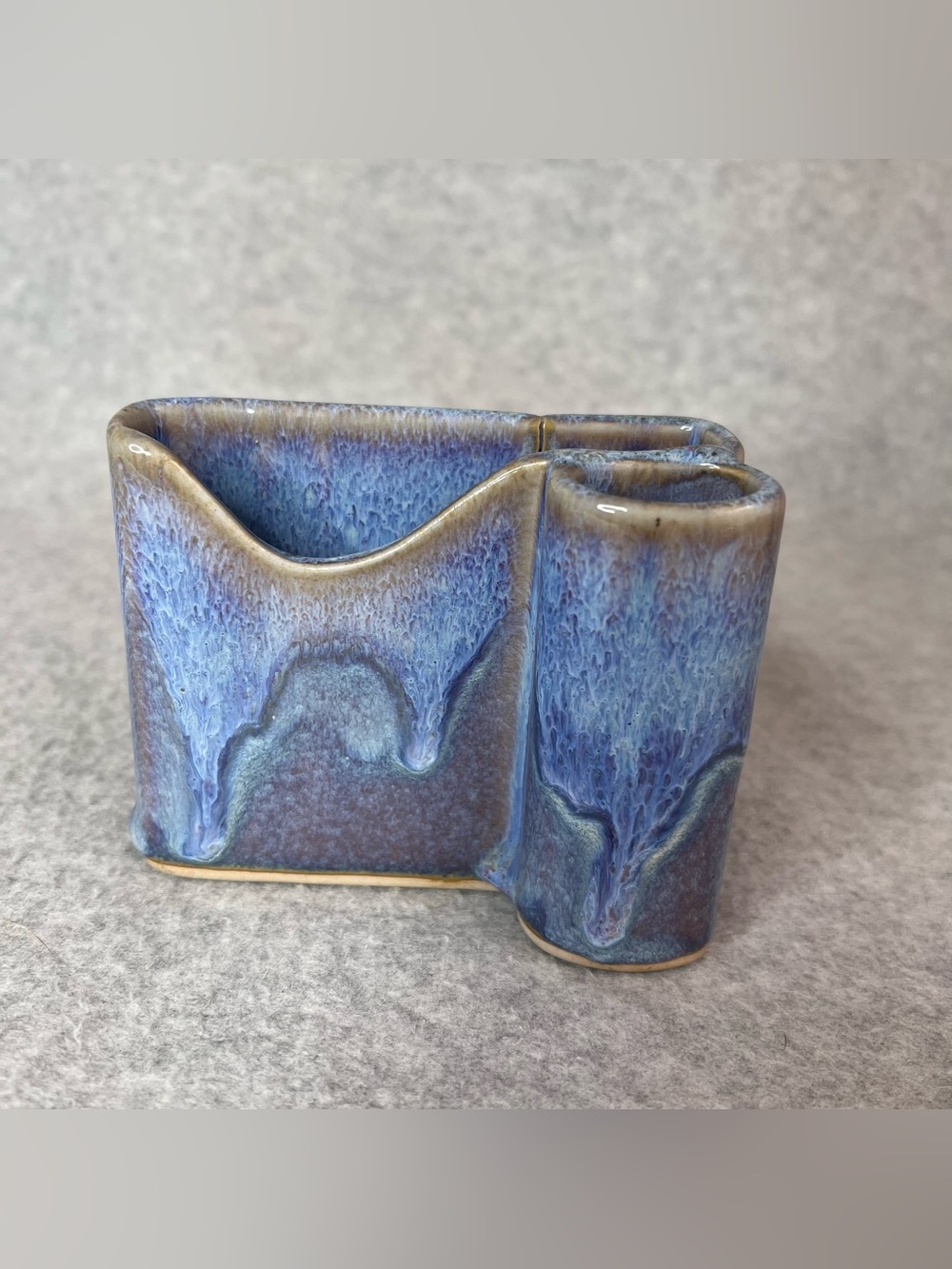 Bay Pottery Stoneware Blue Purple Drip Glaze Pen/Note Holder Vintage MCM Signed